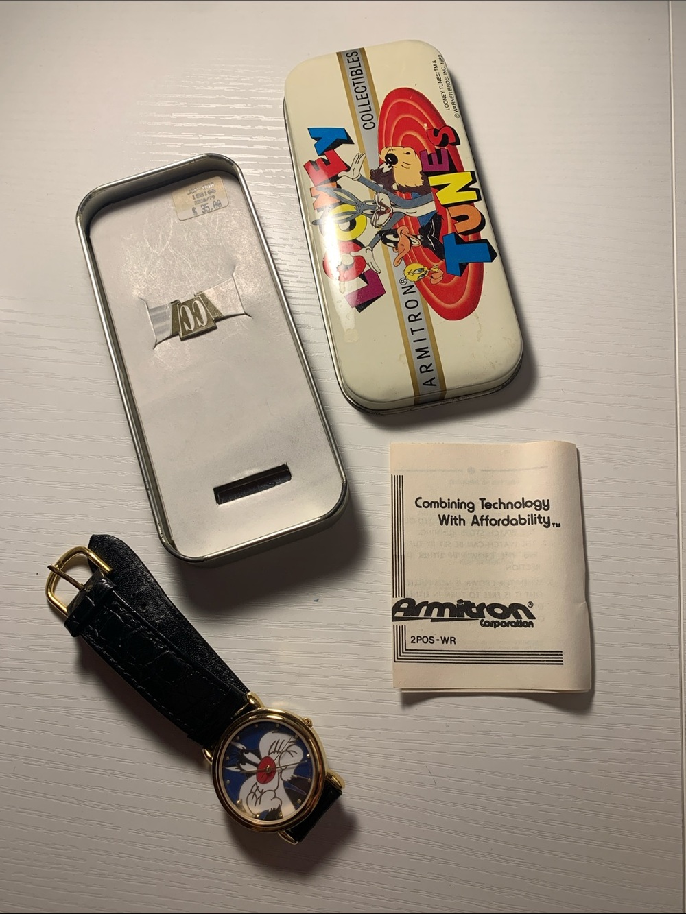 ARMITRON Vintage Looney Tunes Sylvester Analog Watch